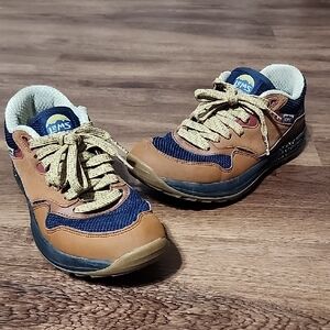 LEMS Women's Trailhead Hiking Shoes